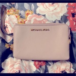 Light pink/nude Michael Kors double zip case